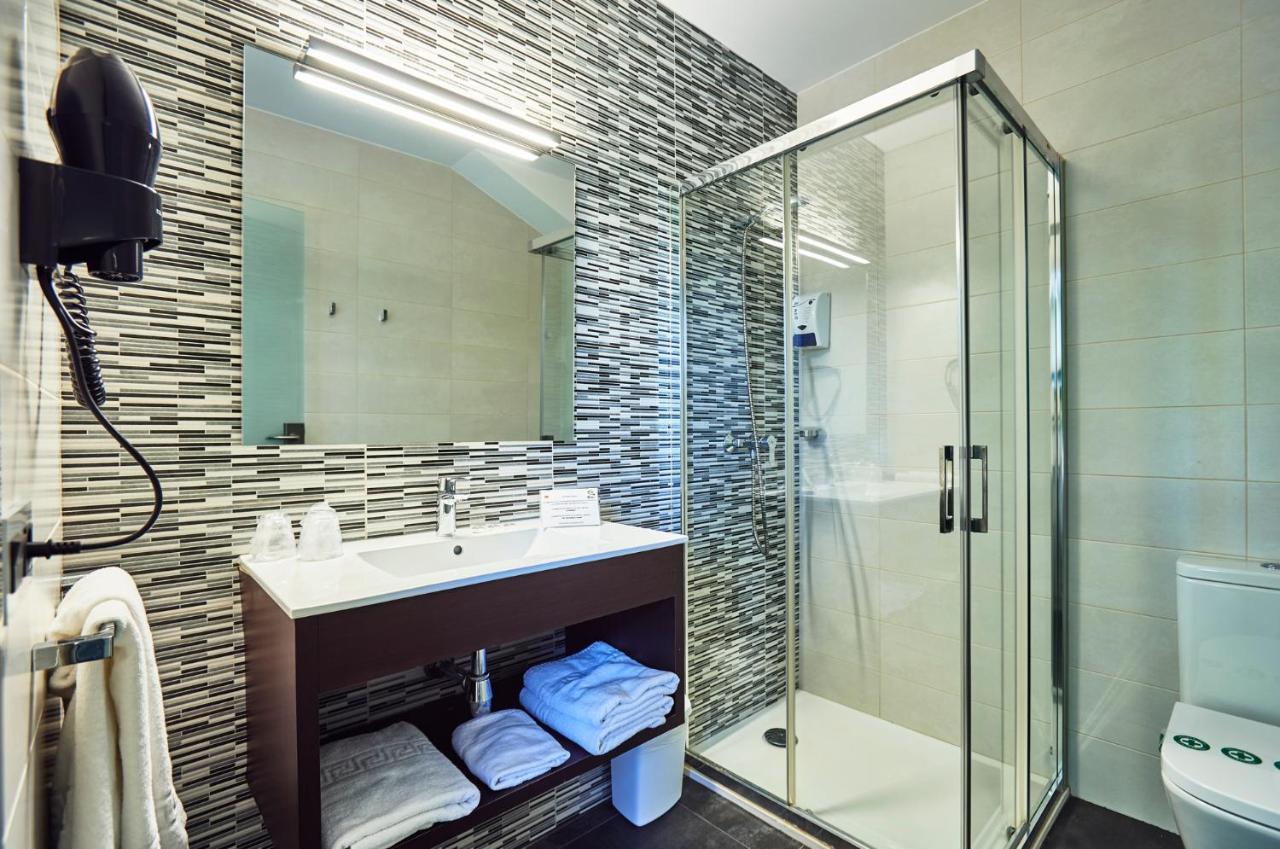 Hotel Julimar 료렛 드 마르 외부 사진