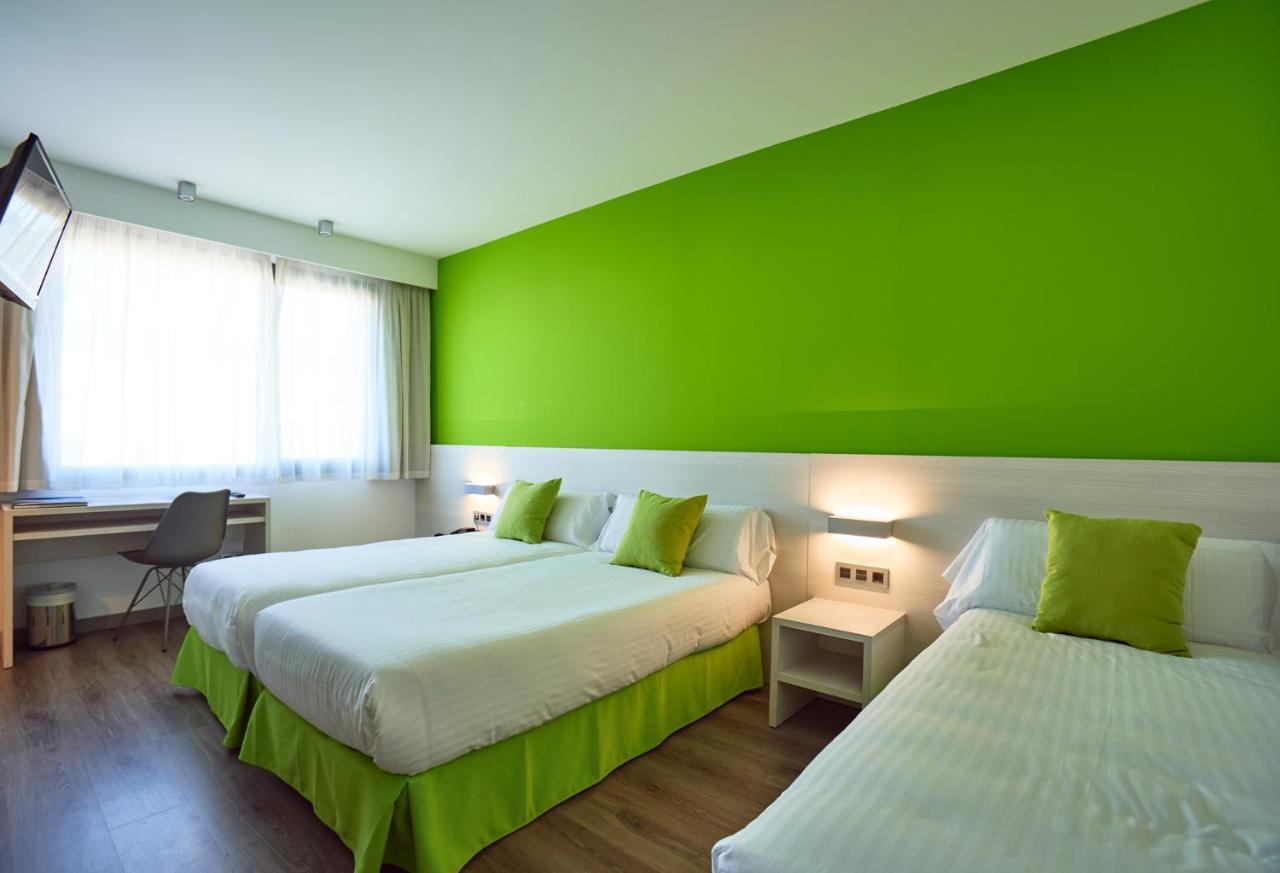 Hotel Julimar 료렛 드 마르 외부 사진